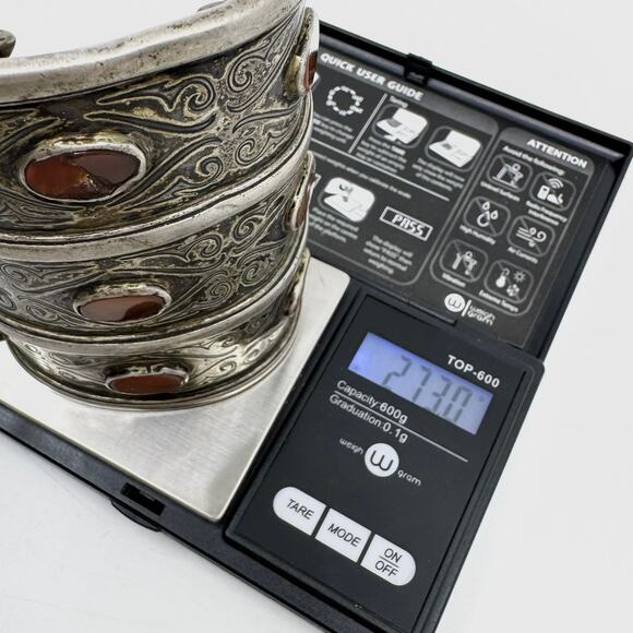 Antique Tekke Turkmen Silver Carnelian Inlay Cuff Bracelet - Picture 9 of 9